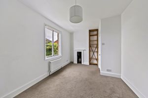 Bedroom- click for photo gallery